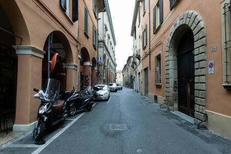 Red Appartamento Immerso Tra Le Mura Bolognesi — Photos 3